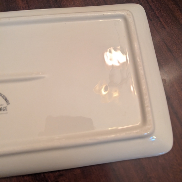 Green and White Gnome Platter - Picture 8 of 8